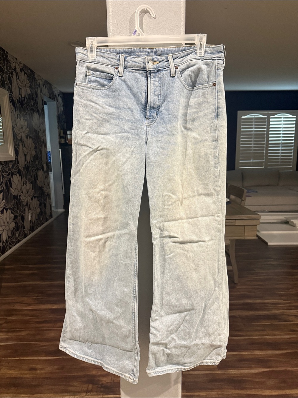 Old Navy Light Wash Wide-Leg Women's Jeans